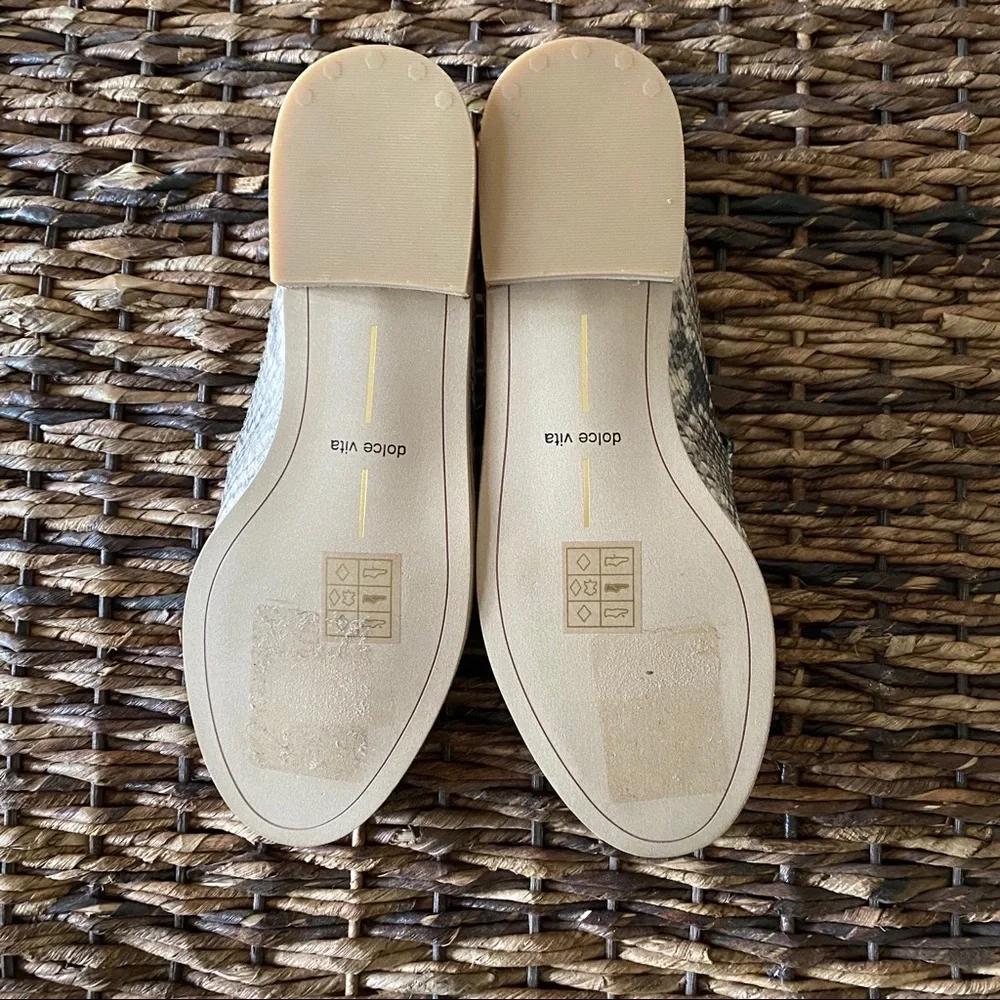 Dolce Vita Pixy Snake Print Loafer 6.5 NWOT
